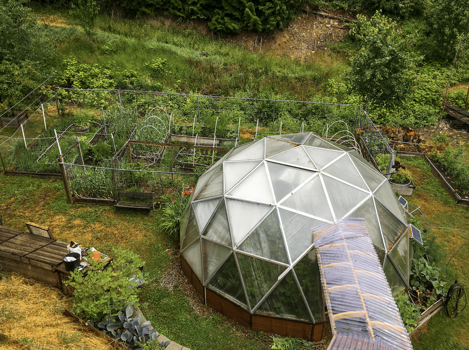 Geodesic Dome Greenhouse