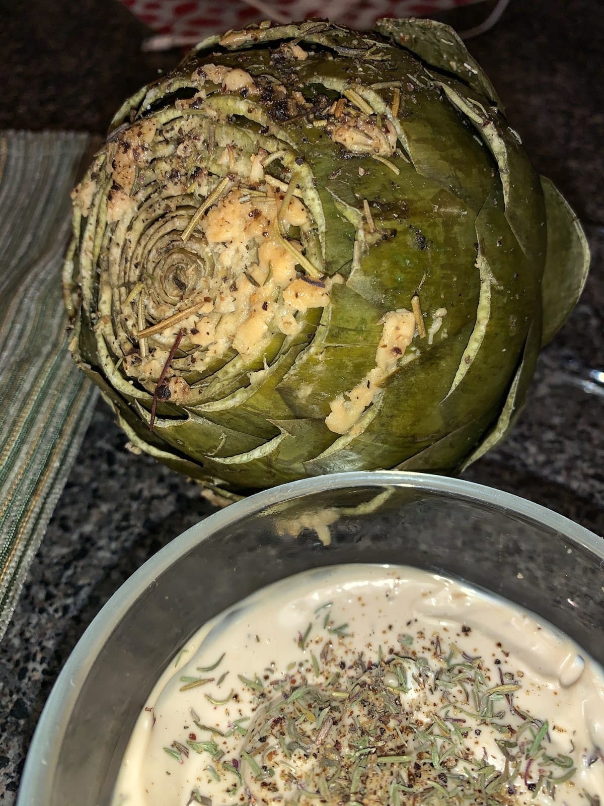 Instapot Artichoke with dipping sauce