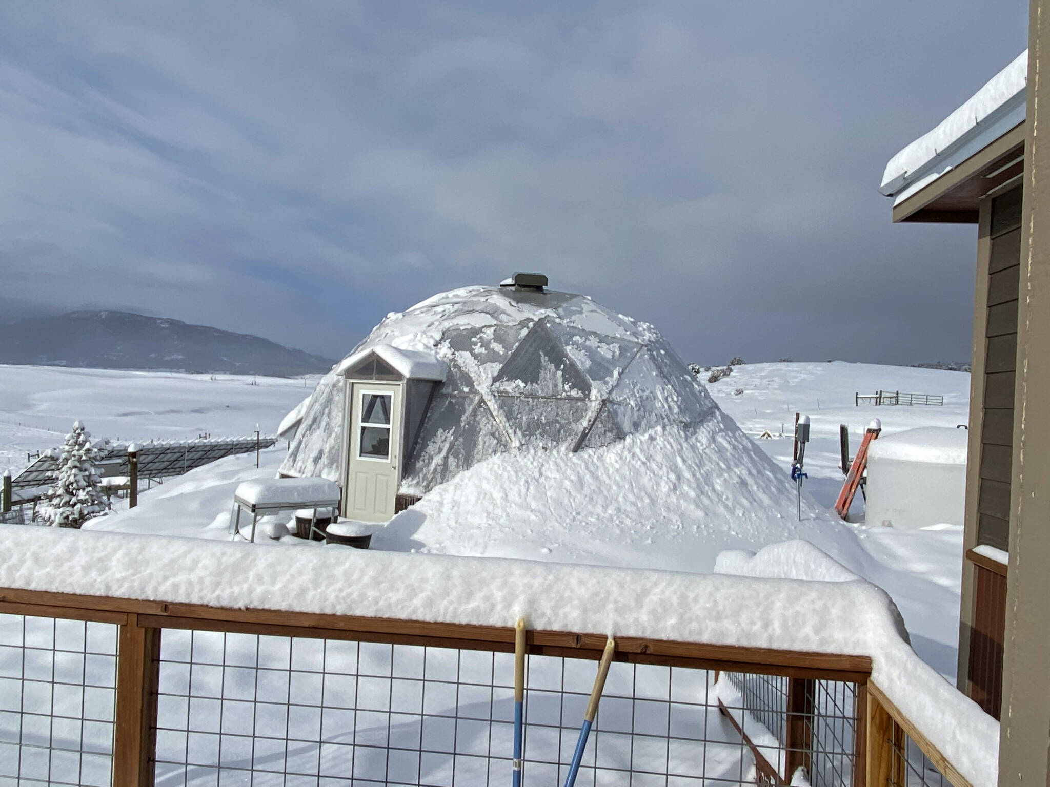 TomLesliseGreenhouseInWinter - Growing Spaces Greenhouses